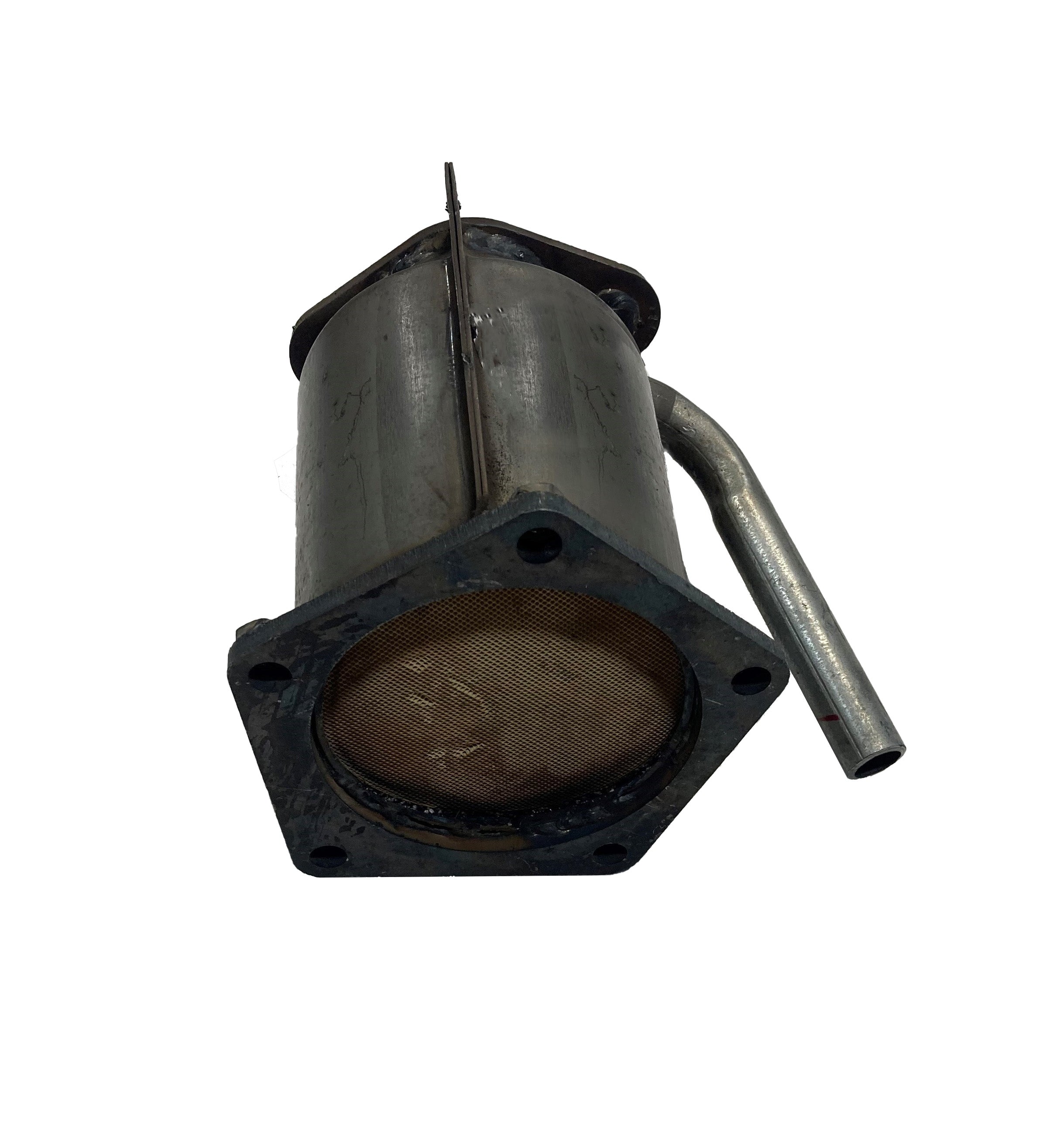 Davico Mfg Catalytic Converter P/N:13006 Fits: Dodge Colt 86-84, Hyundai Excel 89-86, Mitsubishi Cordia 88-83, Mitsubishi Mirage 86-85, Mitsubishi Precis 89-87, Mitsubishi Tredia 88-83 Image 2