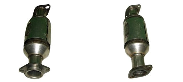 Davico Mfg Catalytic Converter P/N:13044 Fits: Dodge Colt, Dodge Ram 50, Hyundai Elantra, Hyundai Excel, Hyundai Scoupe, Hyundai Sonata, Mitsubishi Expo, Mitsubishi Mirage, Mitsubishi Montero, Mitsubishi Precis, Mitsubishi Van Image 2