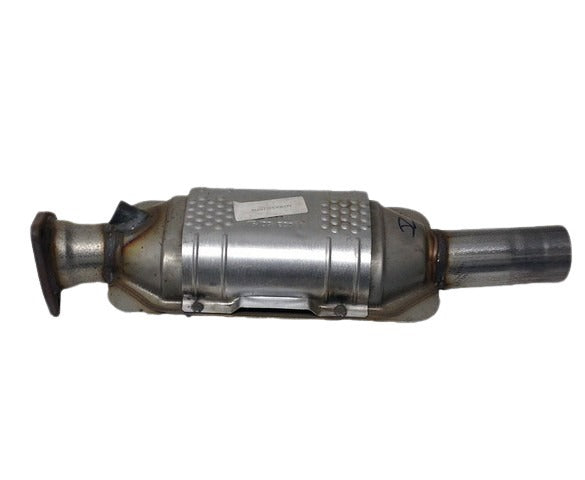 Davico Mfg Catalytic Converter-Direct Fit P/N:169809 Fits: Volkswagen Golf 1996 Image 1