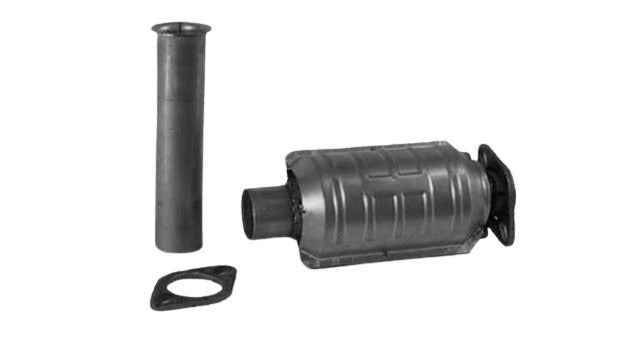 Davico Mfg Catalytic Converter P/N:14377 Fits: Dodge 2000 Gtx, Eagle Summit, Eagle Vista, Kia Sephia, Mitsubishi Expo Lrv, Nissan 210, Nissan 310, Nissan 510, Nissan 810, Nissan B210 Image 1
