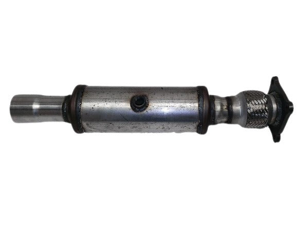 Davico Mfg Catalytic Converter P/N:145801 Fits: Chrysler Voyager 2001, Dodge Caravan 05-01 Image 3