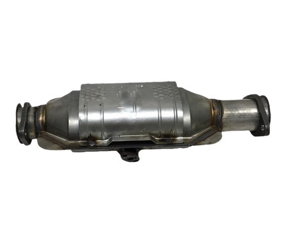 Davico Mfg Catalytic Converter P/N:15056 Fits: Nissan D21 90-86, Nissan Pathfinder 88-87 Image 1