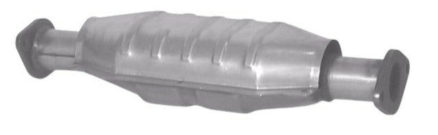 Davico Mfg Catalytic Converter P/N:16056 Fits: Hyundai Elantra 94-93 Image 1