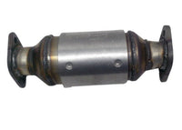 Davico Mfg Catalytic Converter P/N:16075 Fits: Chevrolet Nova, Geo Prizm, Toyota 4runner, Toyota Camry, Toyota Celica, Toyota Corolla, Toyota Cressida, Toyota Mr2, Toyota Paseo, Toyota Pickup, Toyota Starlet, Toyota Tercel, Toyota Van, Toyota Van Wagon Image 1