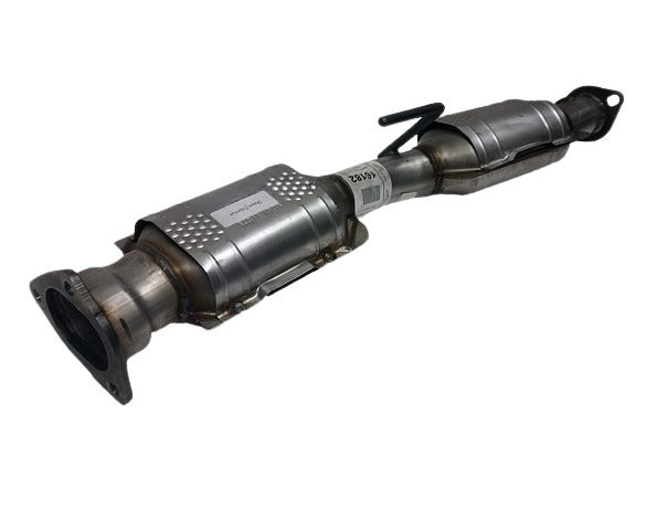 Davico Mfg Catalytic Converter P/N:16182 Fits: Ford Explorer 2000 Image 1