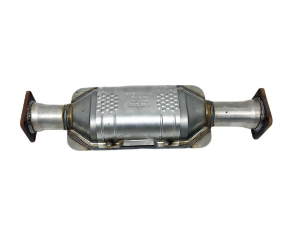 Davico Mfg Catalytic Converter P/N:16205 Fits: Isuzu Impulse 89-85, Isuzu Pickup 94-91, Isuzu Rodeo 94-91, Isuzu Trooper 91-89 Image 1