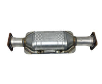Davico Mfg Catalytic Converter P/N:16205 Fits: Isuzu Impulse 89-85, Isuzu Pickup 94-91, Isuzu Rodeo 94-91, Isuzu Trooper 91-89 Image 1