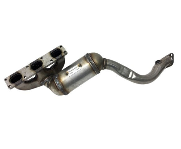 Davico Mfg Catalytic Converter P/N:17100 Fits: BMW 323ci 2000, BMW 323i 00-99, BMW 328ci 2000, BMW 328i 00-99, BMW 528i 00-99, BMW Z3 00-99 Image 1