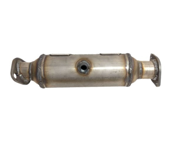 Davico Mfg Catalytic Converter P/N:17338 Fits: Kia Rondo 09-07 Image 1