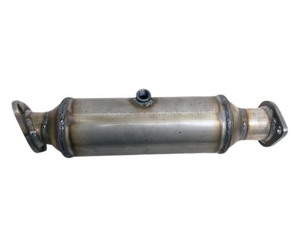 Davico Mfg Catalytic Converter P/N:17338 Fits: Kia Rondo 09-07 Image 2
