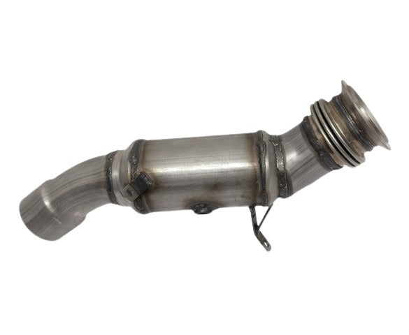 Davico Mfg Catalytic Converter P/N:17409 Fits: BMW 535i 14-11, BMW 535i Gt 14-10, BMW 535i Gt Xdrive 14-11, BMW 535i Xdrive 14-11, BMW 640i 14-12, BMW 640i Xdrive 2014, BMW 740i 14-13, BMW 740li 14-13, BMW 740li Xdrive 14-13, BMW X5 13-11, BMW X6 14-11 Image 2
