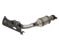 Davico Mfg Catalytic Converter P/N:17472 Fits: Toyota Tacoma 15-11 Image 1