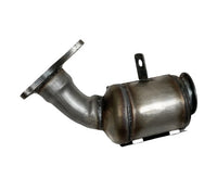 Davico Mfg Catalytic Converter P/N:17536 Fits: Infiniti Q50 22-16, Infiniti Q60 21-17 Image 3