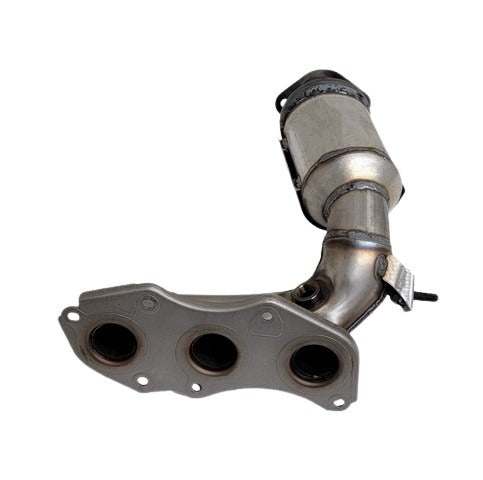 Davico Mfg Catalytic Converter P/N:17573 Fits: Toyota Sienna 16-11 Image 2