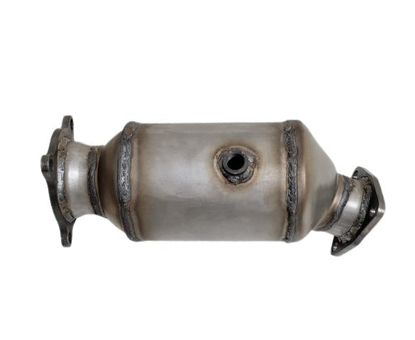 Davico Mfg Catalytic Converter P/N:17608 Fits: Audi A4 18-17, Audi A4 Allroad 20-17, Audi A4 Quattro 18-17, Audi A5 Quattro 20-18, Audi A5 Sportback 20-18, Audi Q7 22-17 Image 2
