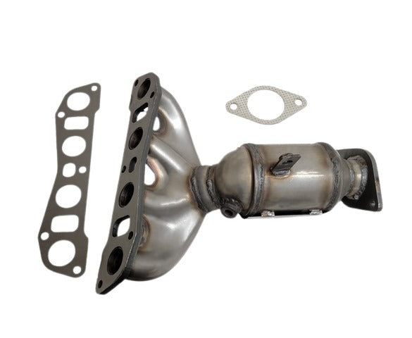Davico Mfg Exhaust Manifold with Integrated Catalytic Converter P/N:17622 Fits: Nissan Rogue Sport 19-17 Image 1