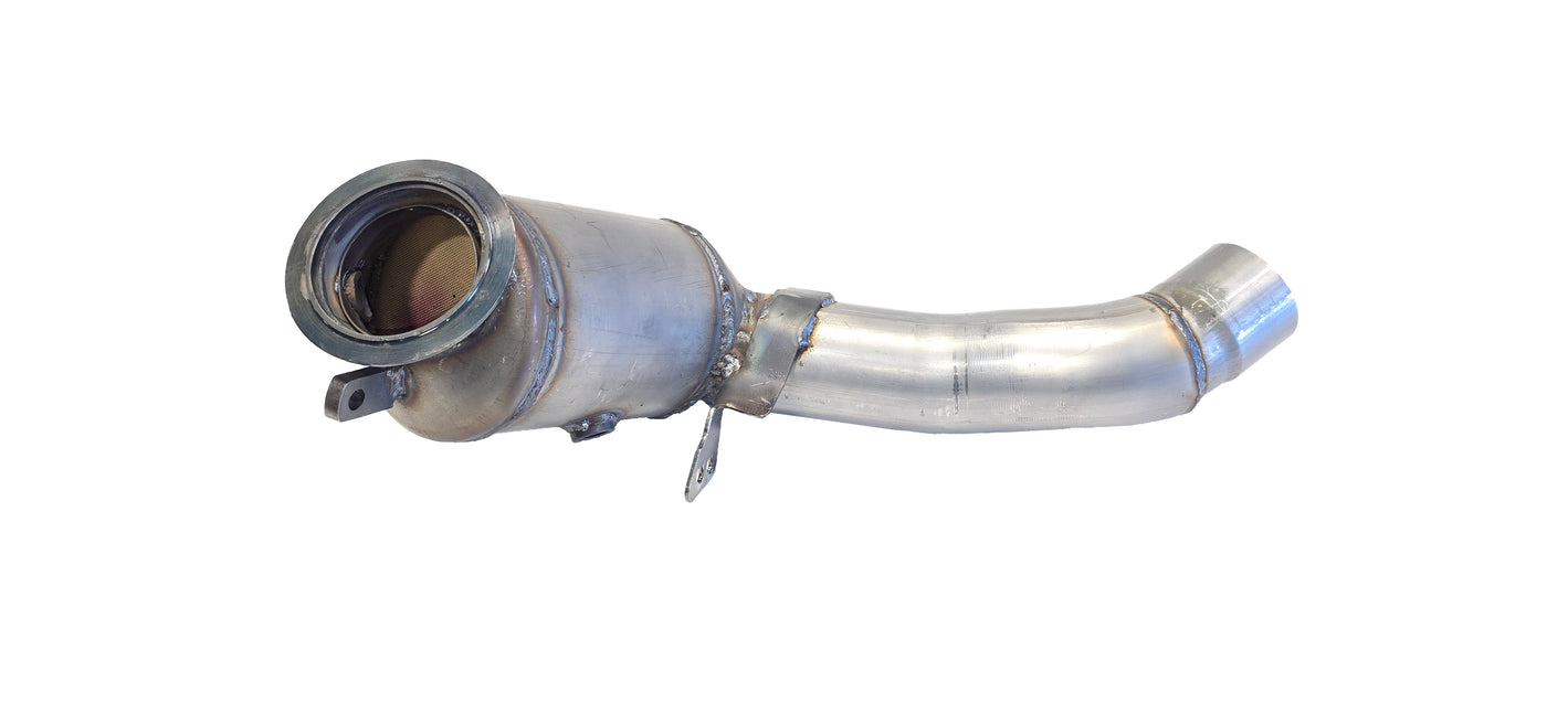Davico Mfg Catalytic Converter P/N:17669 Fits: BMW M5 16-13, BMW M6 18-12, BMW M6 Gran Coupe 19-14 Image 2