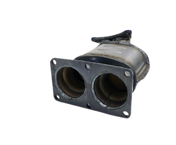 Davico Mfg Catalytic Converter P/N:18002 Fits: Nissan Sentra 02-00 Image 3