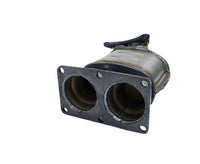 Davico Mfg Catalytic Converter P/N:18002 Fits: Nissan Sentra 02-00 Image 3