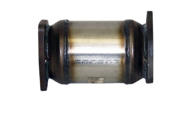 Davico Mfg Catalytic Converter P/N:18008 Fits: Daewoo Leganza 01-99 Image 1