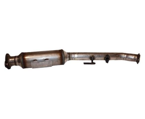Davico Mfg Catalytic Converter P/N:48025 Fits: Toyota Sienna 03-01 Image 1