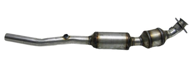Davico Mfg Catalytic Converter P/N:18047 Fits: Land Rover Range Rover 05-03 Image 3