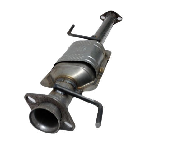 Davico Mfg Catalytic Converter P/N:18049 Fits: Geo Tracker 97-96, Suzuki Sidekick 98-96, Suzuki X-90 97-96 Image 2