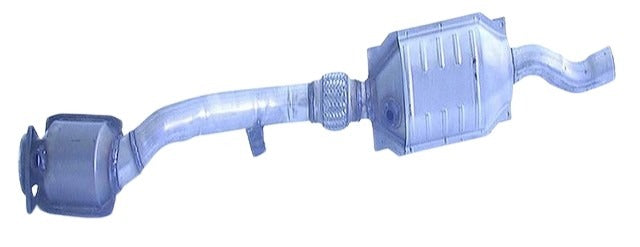 Davico Mfg Catalytic Converter P/N:18075 Fits: Audi A4 01-00, Audi A4 Quattro 01-00, Volkswagen Passat 99-98 Image 1