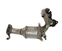 Davico Mfg Catalytic Converter P/N:18124 Fits: Toyota Sienna 06-04 Image 2