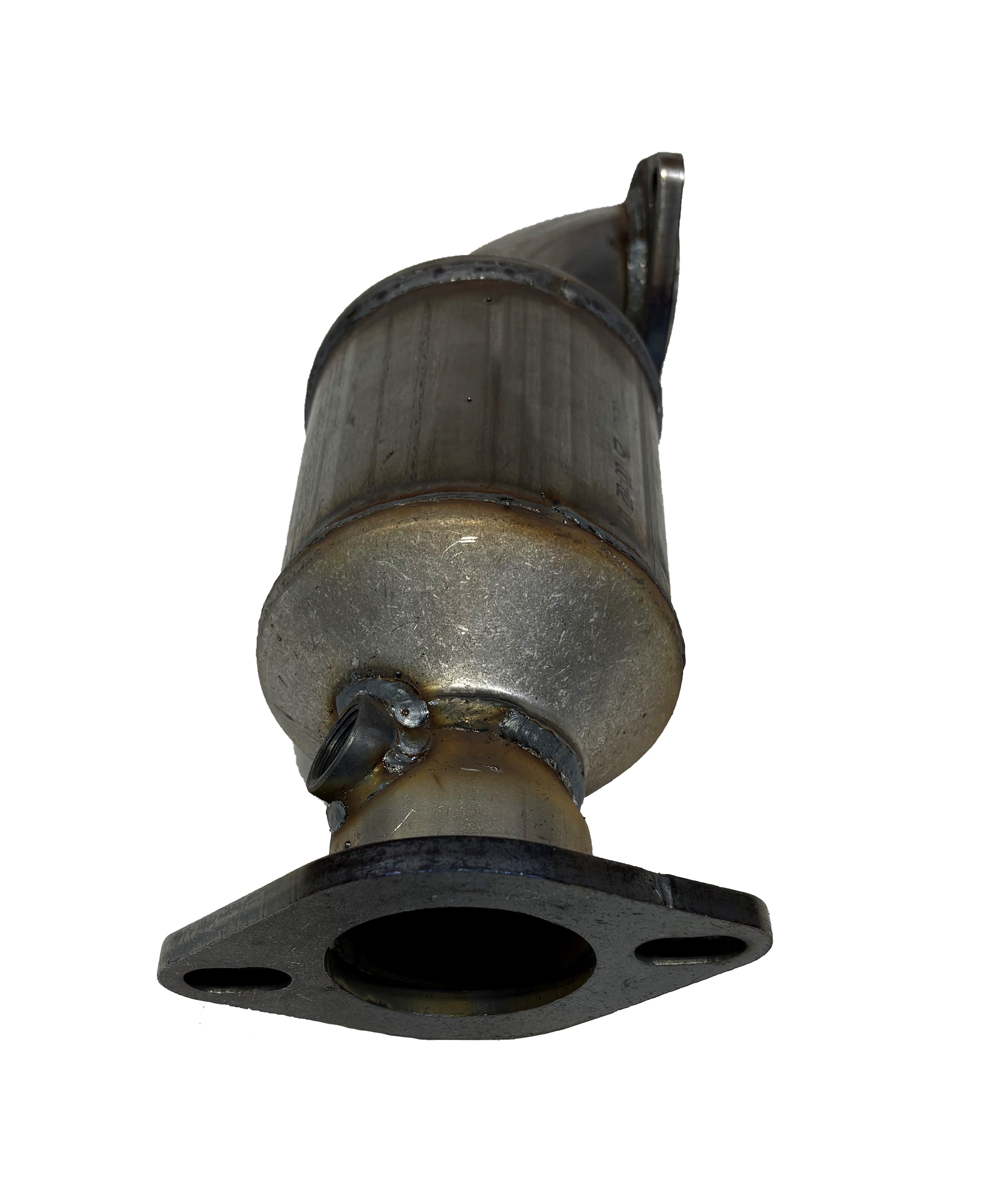 Davico Mfg Catalytic Converter P/N:18126 Fits: Chrysler Sebring 03-01, Dodge Stratus 03-01, Mitsubishi Diamante 04-99, Mitsubishi Eclipse 05-00, Mitsubishi Galant 03-99 Image 2