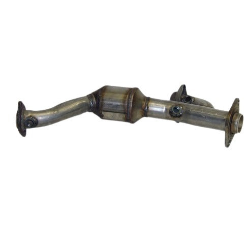 Davico Mfg Catalytic Converter P/N:18136 Fits: Mitsubishi Montero Sport 03-02 Image 1
