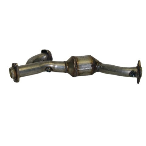 Davico Mfg Catalytic Converter P/N:18136 Fits: Mitsubishi Montero Sport 03-02 Image 2