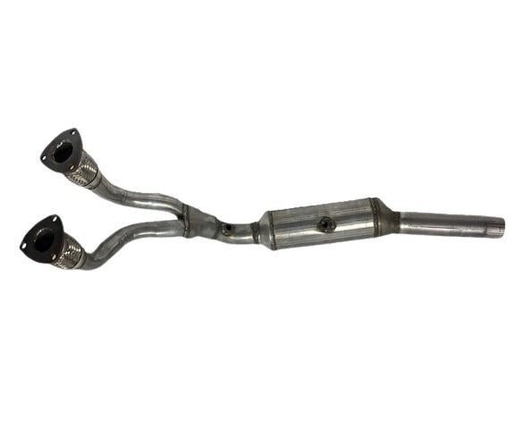 Davico Mfg Catalytic Converter-Direct Fit P/N:174900 Fits: Volkswagen Jetta 03-02 Image 1
