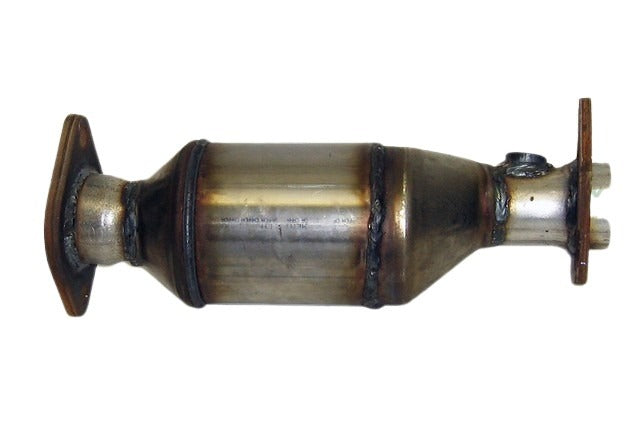 Davico Mfg Catalytic Converter P/N:18219 Fits: Nissan Frontier 20-05, Nissan Nv1500 21-12, Nissan Nv2500 21-12, Nissan Nv3500 21-12, Nissan Pathfinder 12-05, Nissan Xterra 15-05, Suzuki Equator 12-09 Image 1