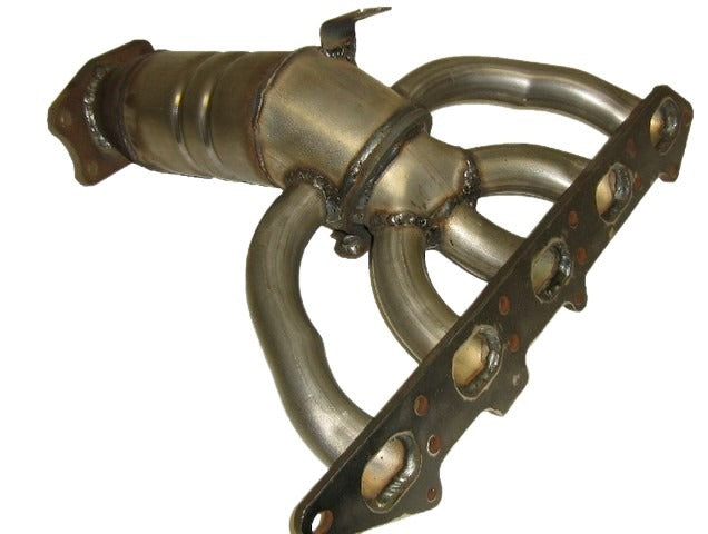 Davico Mfg Catalytic Converter P/N:48228 Fits: Volvo S60 05-01, Volvo V70 03-01 Image 4