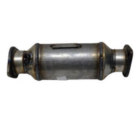 Davico Mfg Catalytic Converter-Universal P/N:174982 Fits: Infiniti I30 01-00, Infiniti I35 04-02, Nissan Altima 01-00, Nissan Maxima 03-00 Image 1