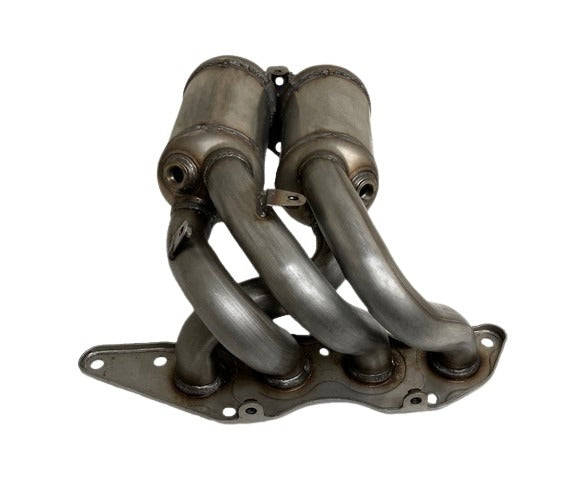 Davico Mfg Catalytic Converter P/N:18262 Fits: Mitsubishi Galant 10-04 Image 1