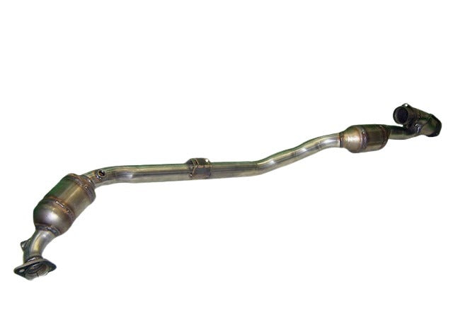 Davico Mfg Catalytic Converter P/N:18308 Fits: Mercedes-benz C240 05-01, Mercedes-benz C32 Amg 04-02, Mercedes-benz C320 05-01, Mercedes-benz Clk320 05-03 Image 3