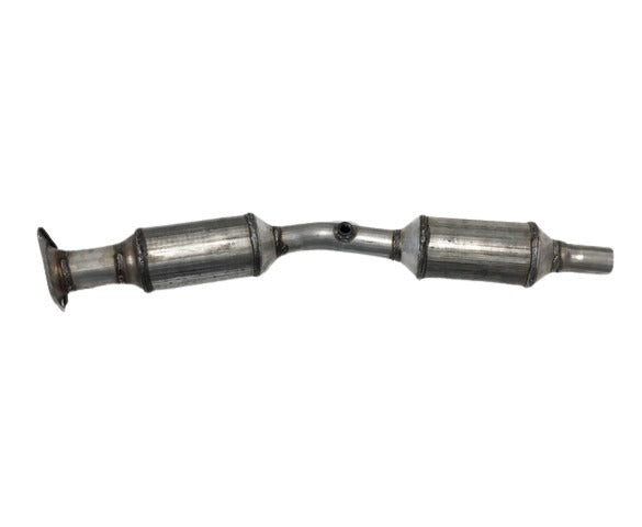 Davico Mfg Catalytic Converter P/N:18382F Fits: Toyota Prius 09-04 Image 1