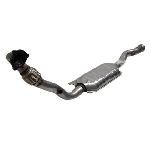 Davico Mfg Catalytic Converter P/N:18389 Fits: Volvo 850 96-94 Image 2