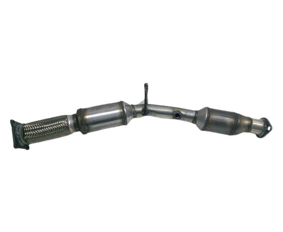Davico Mfg Catalytic Converter P/N:18426 Fits: Volvo S40 10-04, Volvo V50 10-05 Image 2