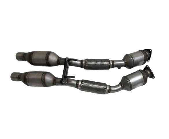 Davico Mfg Catalytic Converter P/N:18580 Fits: Volkswagen Passat 18-12 Image 2