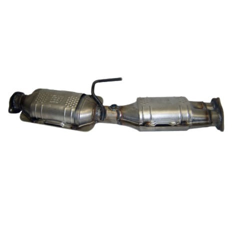 Davico Mfg Catalytic Converter P/N:19003 Fits: Ford Explorer 03-00, Ford Explorer Sport Trac 03-01, Mercury Mountaineer 01-00 Image 1