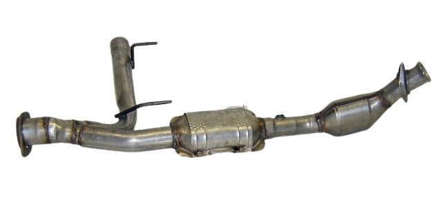 Davico Mfg Catalytic Converter P/N:125250 Fits: Ford Expedition 04-03 Image 3