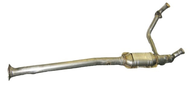Davico Mfg Catalytic Converter-Direct Fit P/N:108142 Fits: Chevrolet Express 1500 2001, Chevrolet Express 2500 2001, GMC Savana 1500 2001, GMC Savana 2500 2001 Image 3