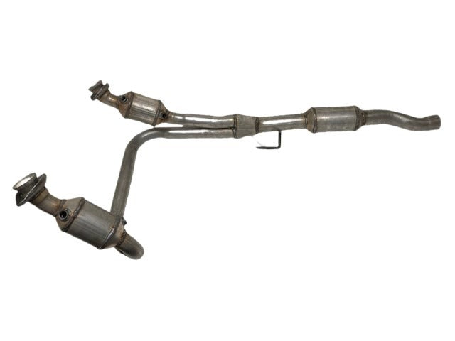 Davico Mfg Catalytic Converter-Direct Fit P/N:108143 Fits: Dodge Dakota 2000 Image 1
