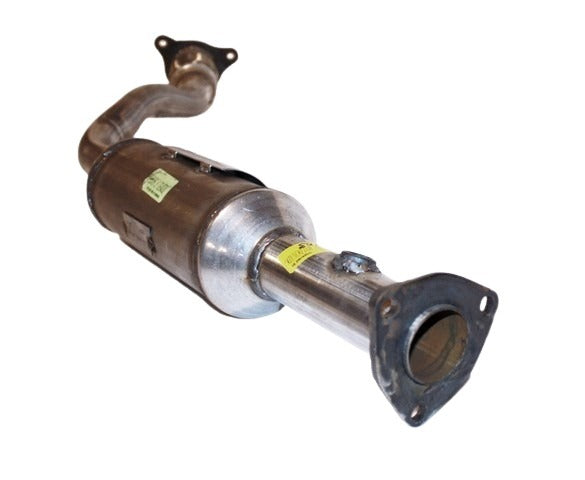 Davico Mfg Catalytic Converter P/N:19103 Fits: Chevrolet Cavalier 05-02, Oldsmobile Alero 04-02, Pontiac Grand Am 05-02, Pontiac Sunfire 05-02 Image 2