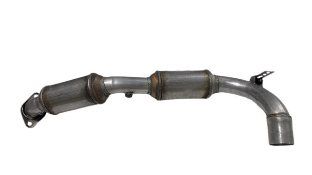 Davico Mfg Catalytic Converter P/N:19136 Fits: Ford Expedition 04-03 Image 2