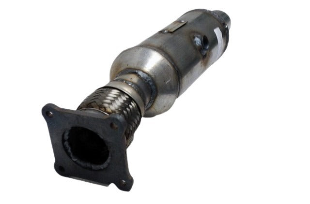 Davico Mfg Catalytic Converter-Direct Fit P/N:108324 Fits: Chrysler TOWN &amp; COUNTRY 05-01, Chrysler Voyager 03-01, Dodge Caravan 03-01, Dodge Caravan 2005, Dodge Grand Caravan 02-01 Image 2
