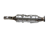Davico Mfg Catalytic Converter P/N:19239 Fits: Ford E-150, Ford E-150 Club Wagon, Ford E-150 Econoline, Ford E-150 Econoline Club Wagon, Ford E-250, Ford E-250 Econoline, Ford E-350 Club Wagon, Ford E-350 Econoline Club Wagon, Ford E-350 Super Duty Image 3